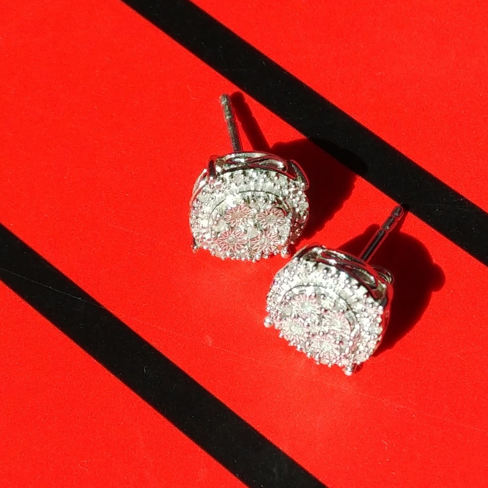 Diamond earnings